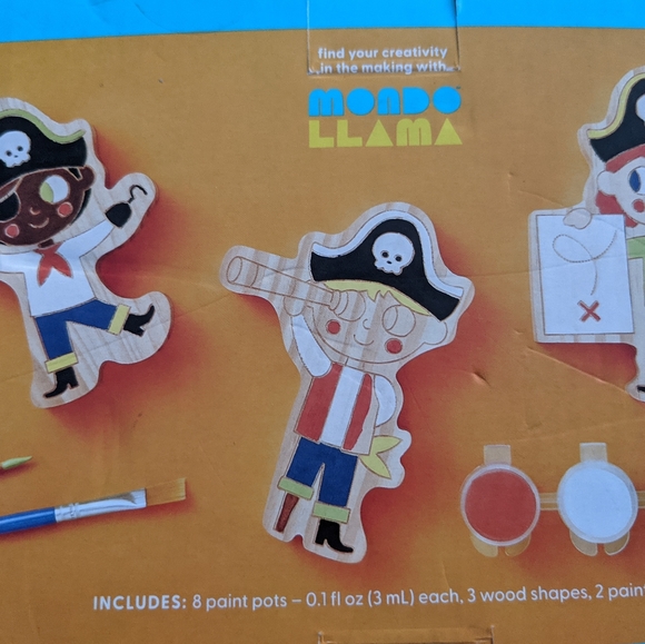 Mondo Llama paint-your-own pirates kit (makes 3 pieces) - Picture 3 of 9